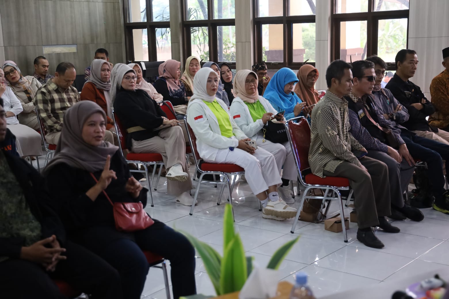 878b945c-d7fb-436d-8559-2e29d008051c